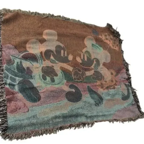 Disney World Mickey & Minnie Picnic Tapestry Throw Blanket 60x50 Vintage - Picture 7 of 10